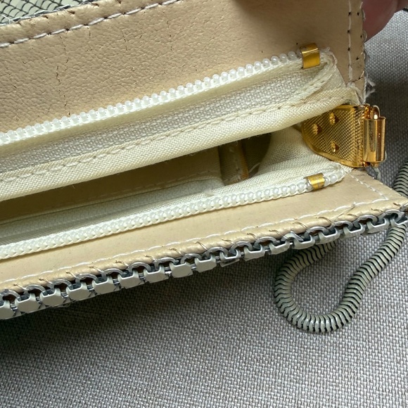 Vintage 1970s Whiting And Davis International Ivory Mesh Shoulder Bag - Picture 8 of 13